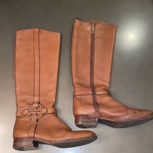 GUC Tory Burch Riding Boots
